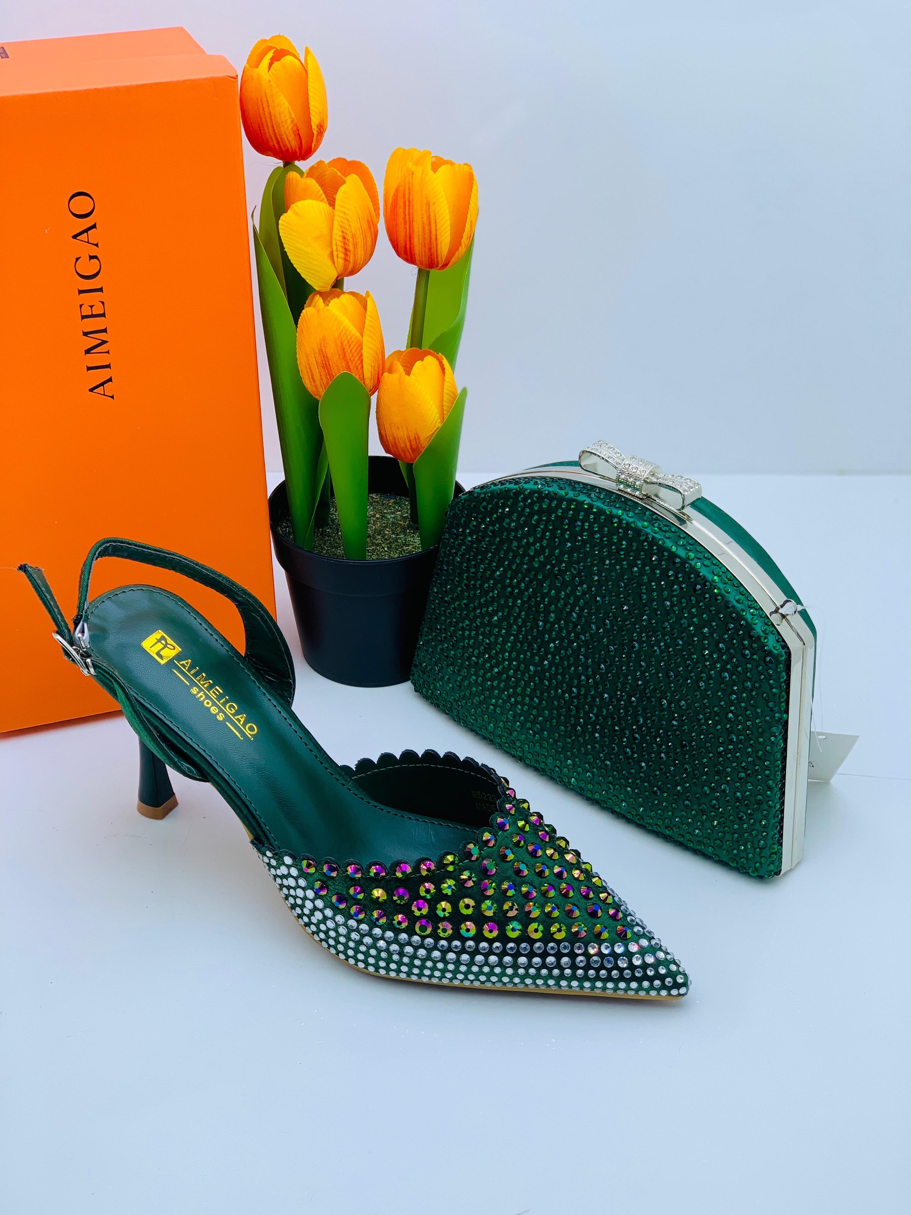 Ensemble sac a main dame et babouche à talon 