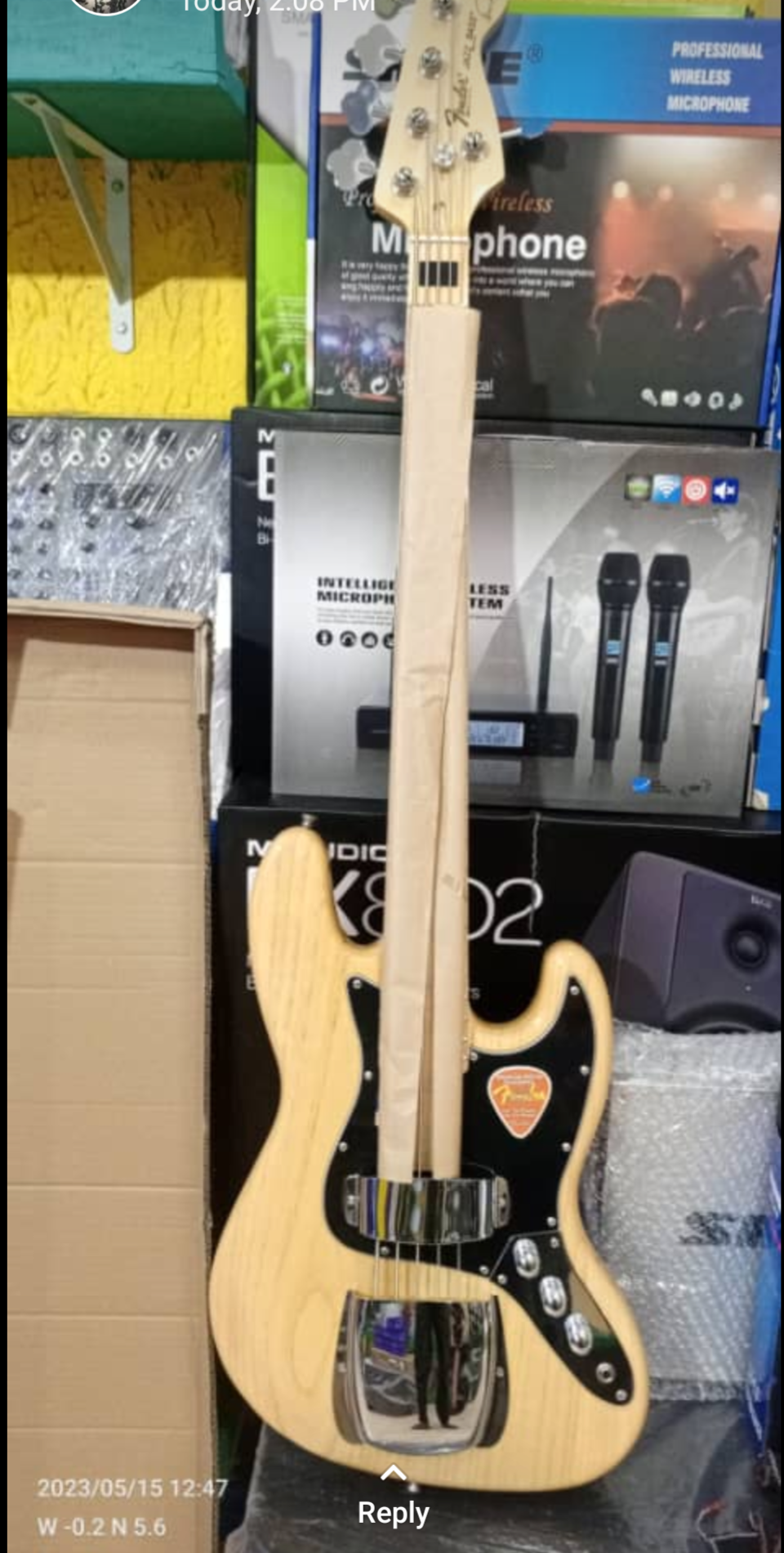 Guitare basse FENDER 