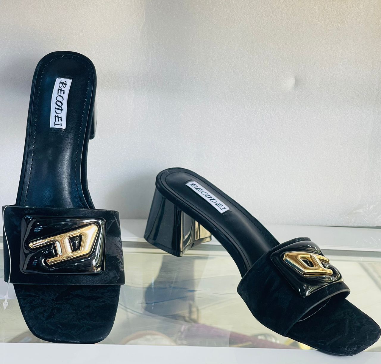 Chaussures.  Pointure 37 40