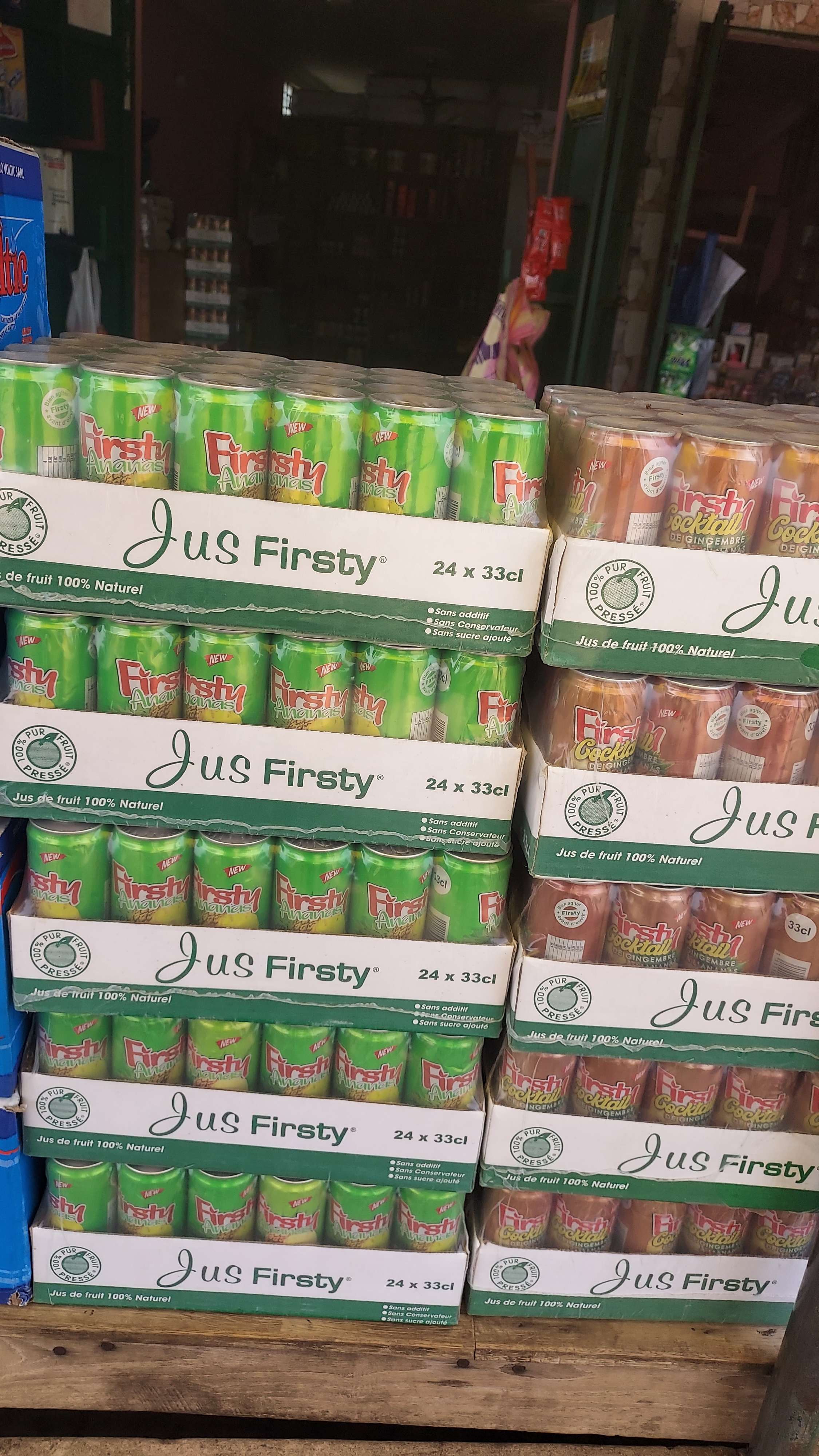 Jus naturel Firsty Ananas &  Ananas + Baobab 