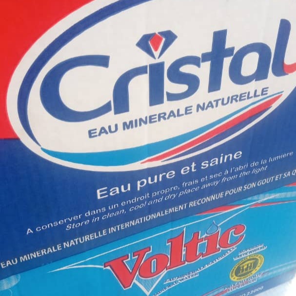 Eau minérale Naturelle Cristal