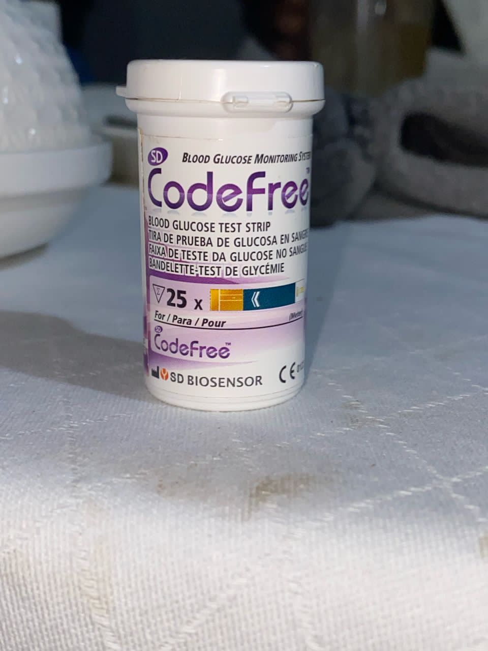 BANDELETTE CODE FREE B/25